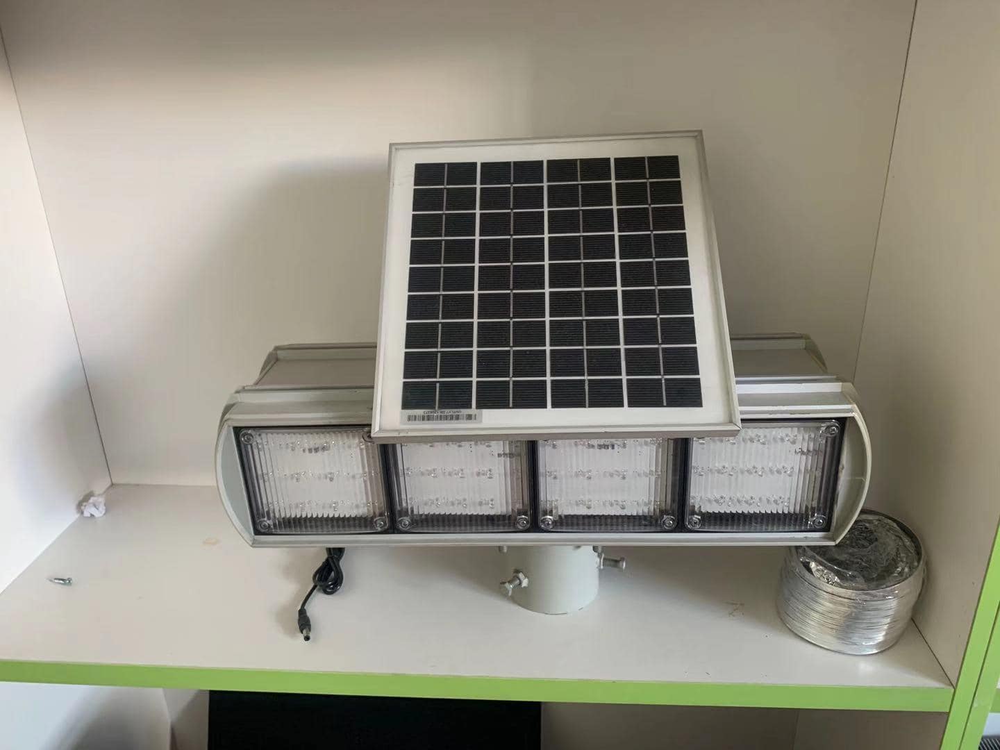 廠家生產(chǎn)的EVA太陽能光伏膜要滿足什么要求？