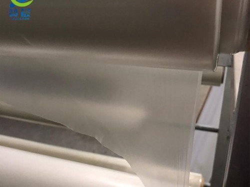 TPU環(huán)保膜強(qiáng)度高、韌性好、耐寒性、耐油性復(fù)合膜