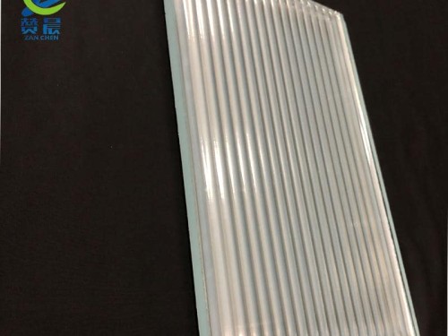 EVA玻璃夾膠膜融化溫度較低、流動性好